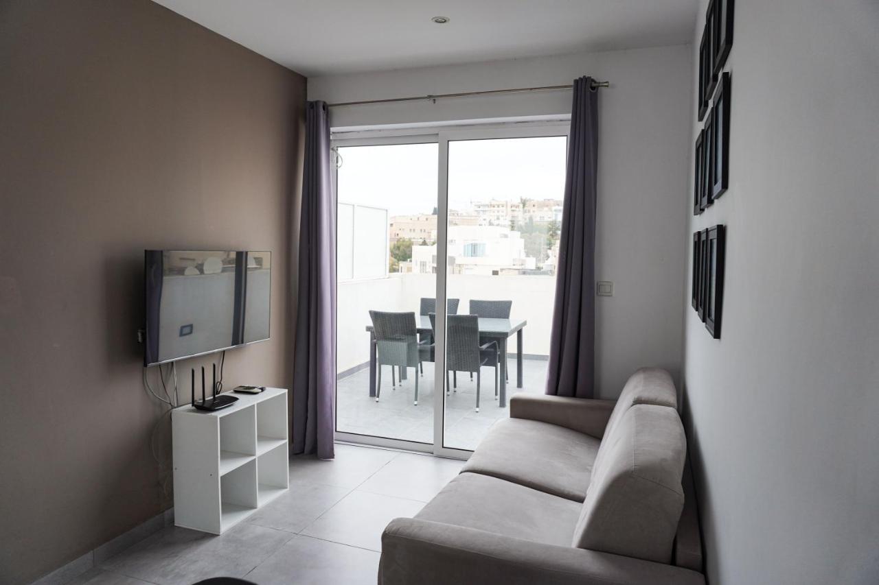 Ferienwohnung Modern Penthouse Close To The Sea Gzira Exterior foto